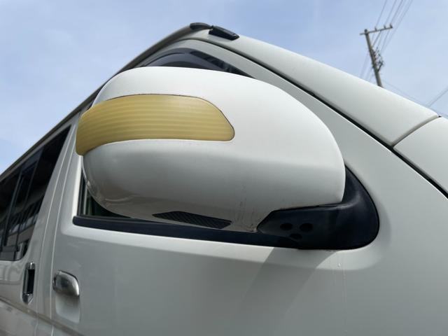 ハイエースバン ＤＸ　ＧＬパッケージ　ナビバックカメラＥＴＣ車載器５ドアロング３／６人乗り低床オートマガソリン車エアコンパワステパワーウィンドキーレスエントリーフル装備ヘッドライトレベライザー衝突安全ボディーフォグ電格ミラＧＬパッケージ白（30枚目）