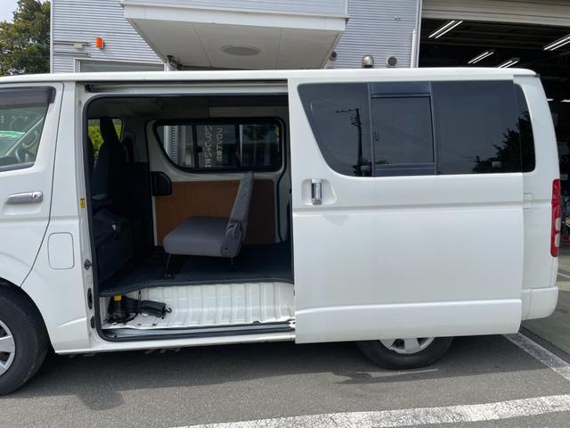 ハイエースバン ＤＸ　ＧＬパッケージ　ナビバックカメラＥＴＣ車載器５ドアロング３／６人乗り低床オートマガソリン車エアコンパワステパワーウィンドキーレスエントリーフル装備ヘッドライトレベライザー衝突安全ボディーフォグ電格ミラＧＬパッケージ白（49枚目）