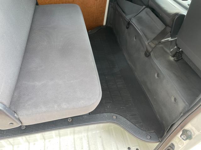 ハイエースバン ＤＸ　ＧＬパッケージ　ナビバックカメラＥＴＣ車載器５ドアロング３／６人乗り低床オートマガソリン車エアコンパワステパワーウィンドキーレスエントリーフル装備ヘッドライトレベライザー衝突安全ボディーフォグ電格ミラＧＬパッケージ白（57枚目）