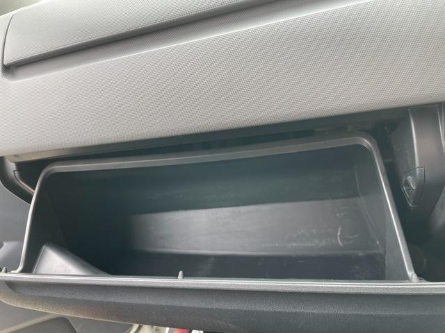 ハイエースバン ＤＸ　ＧＬパッケージ　ナビバックカメラＥＴＣ車載器５ドアロング３／６人乗り低床オートマガソリン車エアコンパワステパワーウィンドキーレスエントリーフル装備ヘッドライトレベライザー衝突安全ボディーフォグ電格ミラＧＬパッケージ白（79枚目）