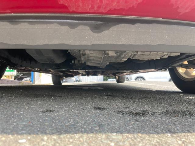 ノート ｅ－パワー　メダリスト　冠水歴車ナビＴＶアラウンドビューモニターエマージェンシーブレーキ禁煙車白線逸脱警報横滑り防止装置スマートキーＰスタートイモビライザー純正アルミ衝突安全ボディーステアリングスイッチ電格ミラー（25枚目）