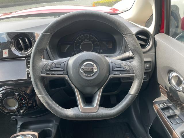 ノート ｅ－パワー　メダリスト　冠水歴車ナビＴＶアラウンドビューモニターエマージェンシーブレーキ禁煙車白線逸脱警報横滑り防止装置スマートキーＰスタートイモビライザー純正アルミ衝突安全ボディーステアリングスイッチ電格ミラー（71枚目）