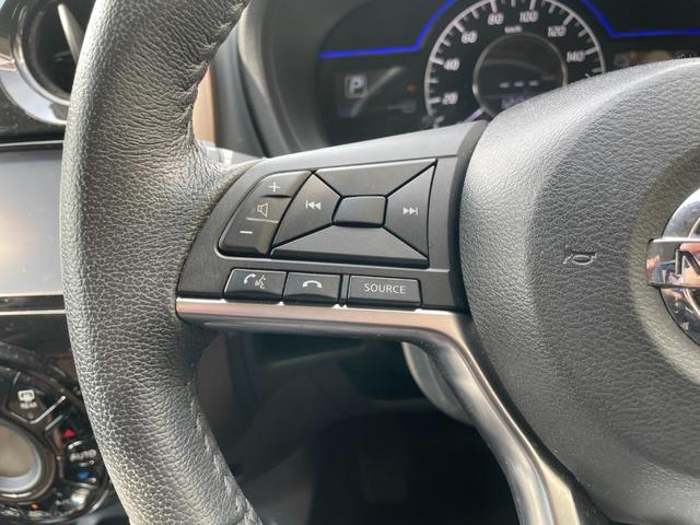 ノート ｅ－パワー　メダリスト　冠水歴車ナビＴＶアラウンドビューモニターエマージェンシーブレーキ禁煙車白線逸脱警報横滑り防止装置スマートキーＰスタートイモビライザー純正アルミ衝突安全ボディーステアリングスイッチ電格ミラー（75枚目）