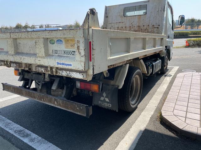 キャンター 全低床ダンプ　全低床強化ダンプ２ｔ積載３０００ｃｃディーゼルターボ５速ＭＴＥＴＣ車載器鳥居枕木荷台内寸長３０３ｃｍ幅１５９ｃｍ煽り高３２ｃｍ床面地上高８１ｃｍ道板掛けＡＵＸ入力キーレスエントリーメンテノート付（21枚目）