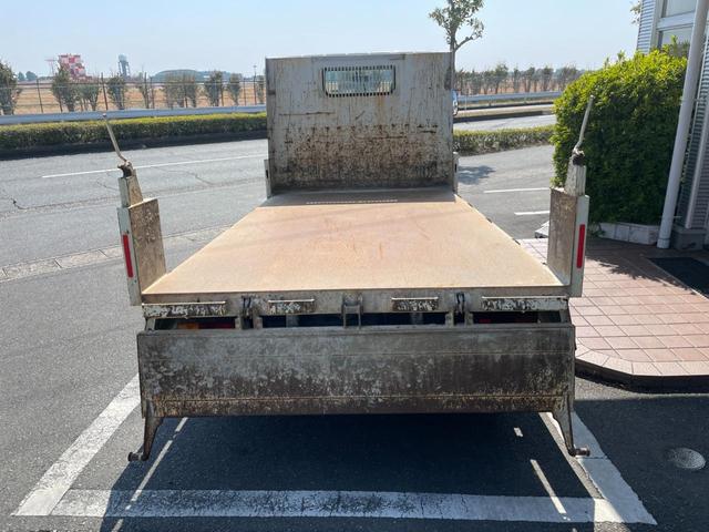 キャンター 全低床ダンプ　全低床強化ダンプ２ｔ積載３０００ｃｃディーゼルターボ５速ＭＴＥＴＣ車載器鳥居枕木荷台内寸長３０３ｃｍ幅１５９ｃｍ煽り高３２ｃｍ床面地上高８１ｃｍ道板掛けＡＵＸ入力キーレスエントリーメンテノート付（42枚目）