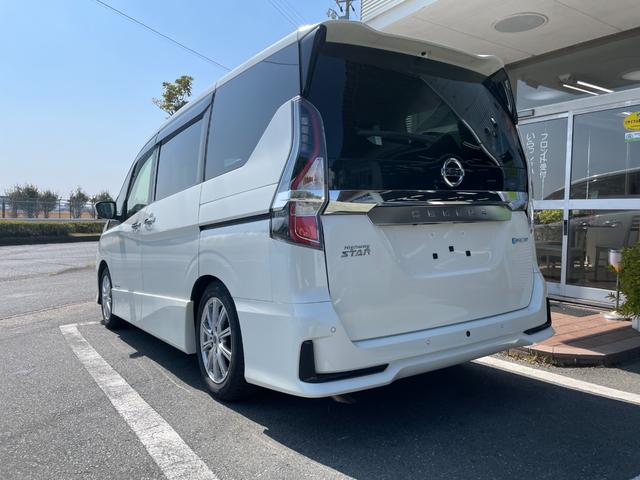 セレナ ｅ－パワー　ハイウェイスターＶ　冠水歴車ナビＴＶバックカメラアラウンドビューモニターＥＴＣ車載器禁煙車エマージェンシーブレーキセーフティパックＡインテリジェント　ルームミラーサイドカーテンエアバッグ両側パワスラスマートキー（13枚目）