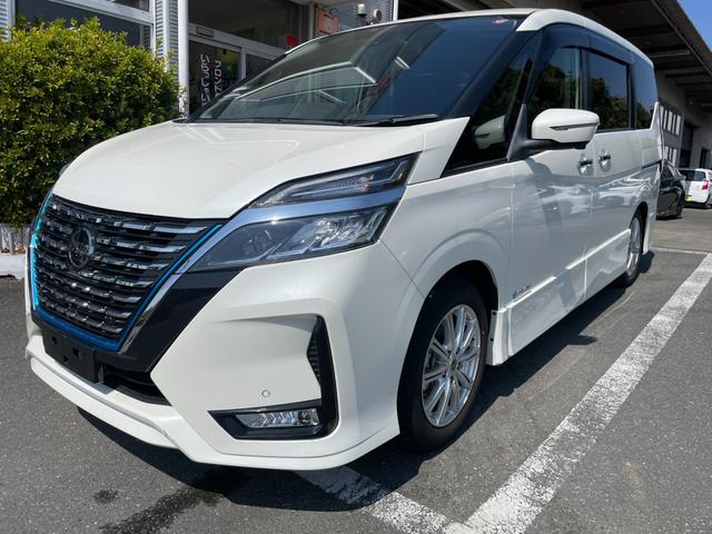 セレナ ｅ－パワー　ハイウェイスターＶ　冠水歴車ナビＴＶバックカメラアラウンドビューモニターＥＴＣ車載器禁煙車エマージェンシーブレーキセーフティパックＡインテリジェント　ルームミラーサイドカーテンエアバッグ両側パワスラスマートキー（17枚目）