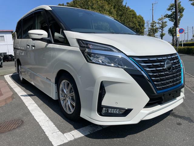 セレナ ｅ－パワー　ハイウェイスターＶ　冠水歴車ナビＴＶバックカメラアラウンドビューモニターＥＴＣ車載器禁煙車エマージェンシーブレーキセーフティパックＡインテリジェント　ルームミラーサイドカーテンエアバッグ両側パワスラスマートキー（19枚目）