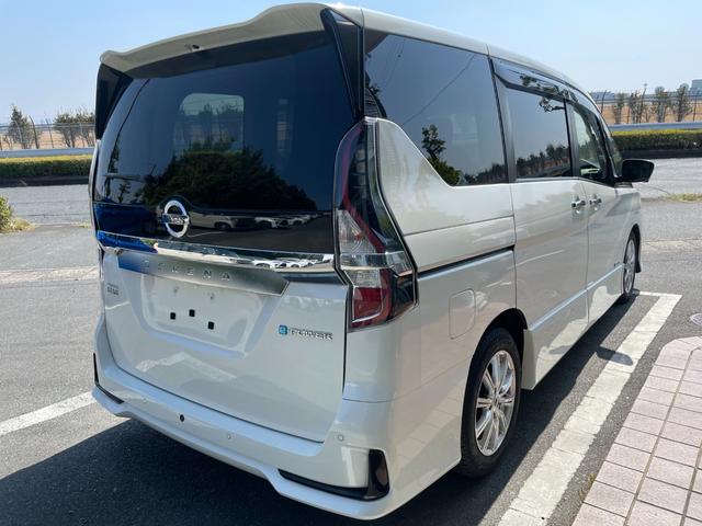 セレナ ｅ－パワー　ハイウェイスターＶ　冠水歴車ナビＴＶバックカメラアラウンドビューモニターＥＴＣ車載器禁煙車エマージェンシーブレーキセーフティパックＡインテリジェント　ルームミラーサイドカーテンエアバッグ両側パワスラスマートキー（21枚目）
