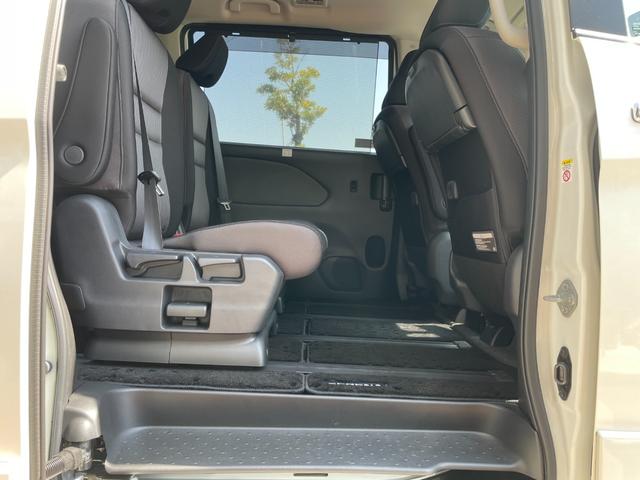 セレナ ｅ－パワー　ハイウェイスターＶ　冠水歴車ナビＴＶバックカメラアラウンドビューモニターＥＴＣ車載器禁煙車エマージェンシーブレーキセーフティパックＡインテリジェント　ルームミラーサイドカーテンエアバッグ両側パワスラスマートキー（56枚目）