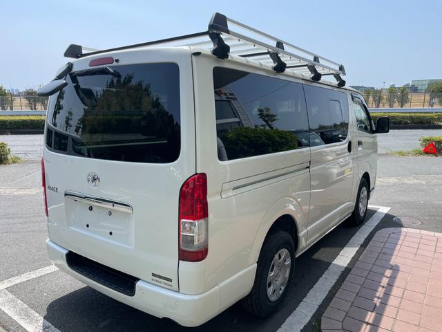 ハイエースバン ＤＸ　ＧＬパッケージ　冠水歴車５ドア３／６人乗りルーフキャリア付２８００ｃｃディーゼルターボ低床タイヤハウス有りナビＴＶバックカメラＥＴＣ車載器セーフティセンス衝突軽減ブレーキ付ＡＣＰＳＰＷキーレスエントリーフル装備（10枚目）