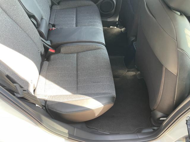 フィット ｅ：ＨＥＶホーム　冠水歴車９インチナビＴＶバックカメラＢＴオーディオ対応ＥＴＣ２．０禁煙センシングアダプティブクルーズコントロール衝突軽減ブレーキ踏み間違え防止ＬＥＤヘッド充電用ＵＳＢジャックドラレコ前後２カメラ（55枚目）