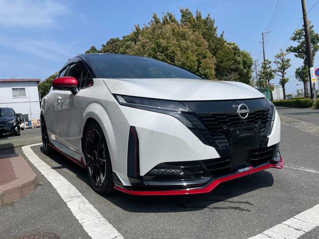 オーラ ニスモ　冠水歴車ナビＴＶアラウンドビューモニターＥＴＣ２．０禁煙車プロパイロットアダプティブクルーズコントロールデジタルインナーミラーブラインドスポットモニタースマートキー２本ＰスタートＬＥＤヘッド（5枚目）