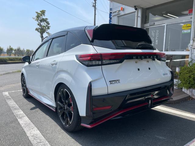 オーラ ニスモ　冠水歴車ナビＴＶアラウンドビューモニターＥＴＣ２．０禁煙車プロパイロットアダプティブクルーズコントロールデジタルインナーミラーブラインドスポットモニタースマートキー２本ＰスタートＬＥＤヘッド（12枚目）