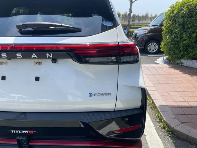 オーラ ニスモ　冠水歴車ナビＴＶアラウンドビューモニターＥＴＣ２．０禁煙車プロパイロットアダプティブクルーズコントロールデジタルインナーミラーブラインドスポットモニタースマートキー２本ＰスタートＬＥＤヘッド（19枚目）