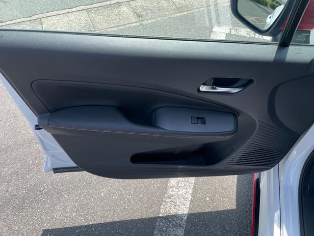 オーラ ニスモ　冠水歴車ナビＴＶアラウンドビューモニターＥＴＣ２．０禁煙車プロパイロットアダプティブクルーズコントロールデジタルインナーミラーブラインドスポットモニタースマートキー２本ＰスタートＬＥＤヘッド（45枚目）