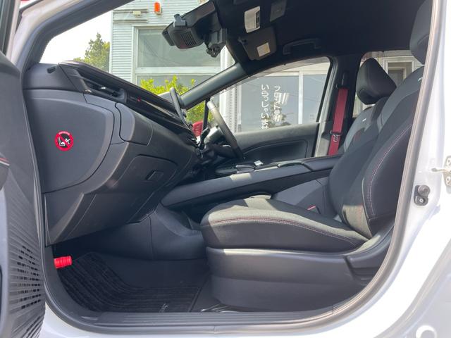 オーラ ニスモ　冠水歴車ナビＴＶアラウンドビューモニターＥＴＣ２．０禁煙車プロパイロットアダプティブクルーズコントロールデジタルインナーミラーブラインドスポットモニタースマートキー２本ＰスタートＬＥＤヘッド（48枚目）