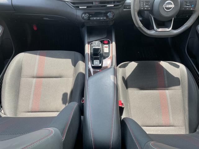 オーラ ニスモ　冠水歴車ナビＴＶアラウンドビューモニターＥＴＣ２．０禁煙車プロパイロットアダプティブクルーズコントロールデジタルインナーミラーブラインドスポットモニタースマートキー２本ＰスタートＬＥＤヘッド（68枚目）