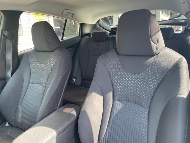 プリウス Ｓ　ナビＴＶバックカメラＥＴＣ車載器セーフティーセンス衝突軽減ブレーキ付プリクラッシュセーフティーレーダークルーズコントロール禁煙車スマートキー２本Ｐスタートイモビライザーメンテナンスノート取説ナビ取説付（40枚目）