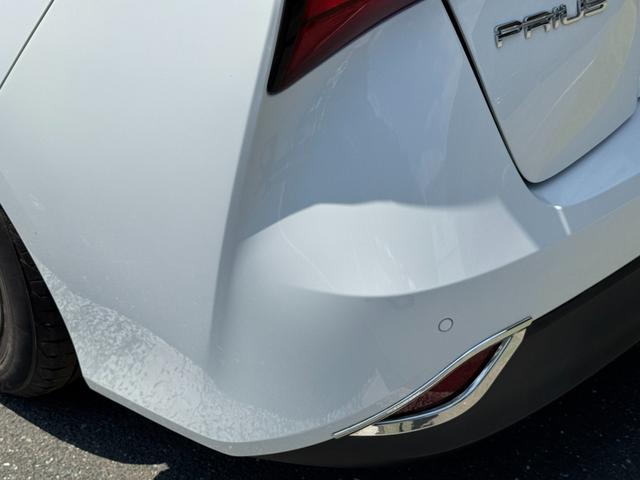 プリウス Ｓ　冠水歴車ナビＴＶバックカメラＥＴＣ車載器オートマチックハイビーム禁煙車セーフティーセンス衝突軽減ブレーキプリクラッシュセーフティー踏み間違え防止レーダークルコンスマートキーＰスタートオートライト（25枚目）