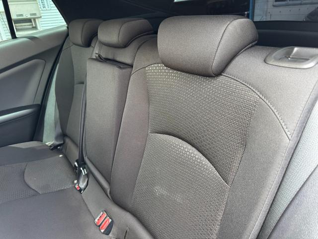 プリウス Ｓ　冠水歴車ナビＴＶバックカメラＥＴＣ車載器オートマチックハイビーム禁煙車セーフティーセンス衝突軽減ブレーキプリクラッシュセーフティー踏み間違え防止レーダークルコンスマートキーＰスタートオートライト（71枚目）