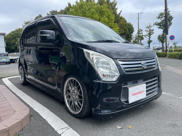 ワゴンＲ ＦＸリミテッド　専用大型ナビＴＶＣＤＤＶＤＢＴオーディオ対応スマートキーＰスタートイモビライザーメンテナンスノート取説付ＥＴＣ車載器スマートキー２本オートエアコン社外アルミ衝突安全ボディー電格ミラー（5枚目）