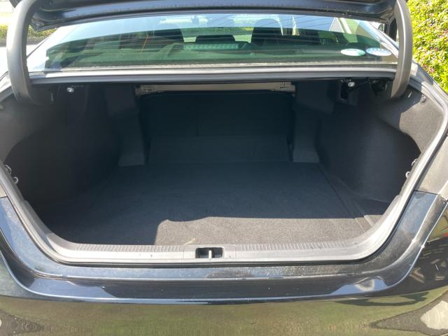 カムリ Ｇ　冠水歴車ナビＴＶバックカメラＥＴＣ車載器セーフティーセンス衝突軽減ブレーキ付プリクラッシュセーフティーオートマチックハイビーム横滑り防止禁煙パワートランクリッドＬＥＤヘッドドラレコハイブリッド車（58枚目）