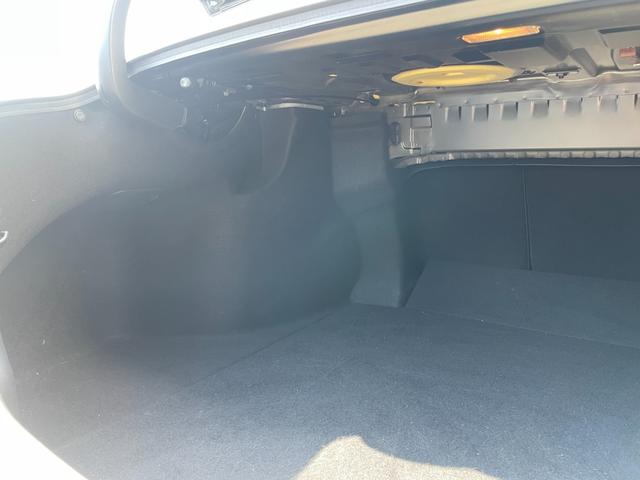 カムリ Ｇ　冠水歴車ナビＴＶバックカメラＥＴＣ車載器セーフティーセンス衝突軽減ブレーキ付プリクラッシュセーフティーオートマチックハイビーム横滑り防止禁煙パワートランクリッドＬＥＤヘッドドラレコハイブリッド車（59枚目）