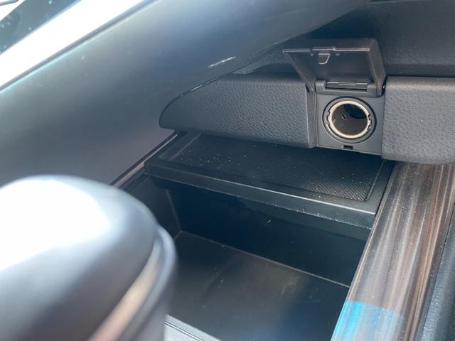 カムリ Ｇ　冠水歴車ナビＴＶバックカメラＥＴＣ車載器セーフティーセンス衝突軽減ブレーキ付プリクラッシュセーフティーオートマチックハイビーム横滑り防止禁煙パワートランクリッドＬＥＤヘッドドラレコハイブリッド車（77枚目）