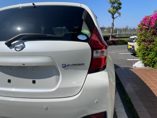 ノート ｅ－パワー　Ｘ　冠水歴車ナビＴＶバックカメラアラウンドビューモニターＣＤＤＶＤ再生ＢＴオーディオ対応エマージェンシーブレーキ衝突軽減ブレーキ電格ミラー横滑り防止衝突安全ボディーデジタルインナーミラー禁煙車（19枚目）