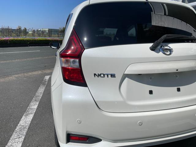ノート ｅ－パワー　Ｘ　冠水歴車ナビＴＶバックカメラアラウンドビューモニターＣＤＤＶＤ再生ＢＴオーディオ対応エマージェンシーブレーキ衝突軽減ブレーキ電格ミラー横滑り防止衝突安全ボディーデジタルインナーミラー禁煙車（21枚目）
