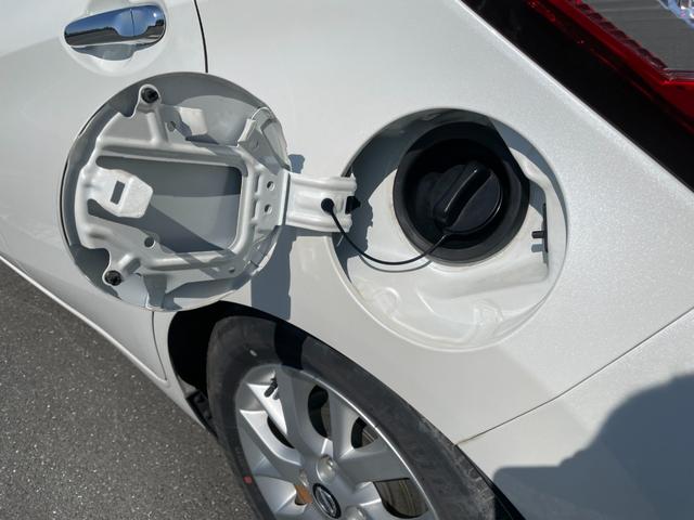 ノート ｅ－パワー　Ｘ　冠水歴車ナビＴＶバックカメラアラウンドビューモニターＣＤＤＶＤ再生ＢＴオーディオ対応エマージェンシーブレーキ衝突軽減ブレーキ電格ミラー横滑り防止衝突安全ボディーデジタルインナーミラー禁煙車（35枚目）