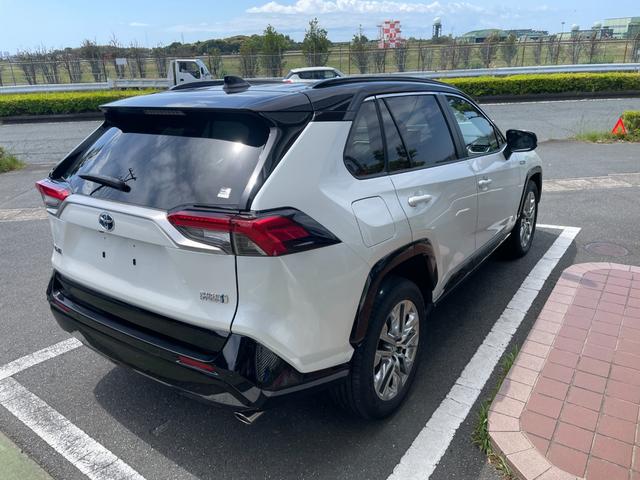 ＲＡＶ４ ＰＨＶ Ｚ　冠水歴車ナビＴＶ全方位モニターＢＴオーディオ対応スマートキーＰスタートフティーセンスプリクラッシュセーフティーレーダークルーズコントロール禁煙車ＥＴＣ２．０サンルーフＰＨＶ車シートエアコンＡＣ１００Ｖ（9枚目）