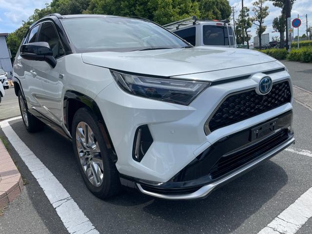 ＲＡＶ４ ＰＨＶ Ｚ　冠水歴車ナビＴＶ全方位モニターＢＴオーディオ対応スマートキーＰスタートフティーセンスプリクラッシュセーフティーレーダークルーズコントロール禁煙車ＥＴＣ２．０サンルーフＰＨＶ車シートエアコンＡＣ１００Ｖ（18枚目）