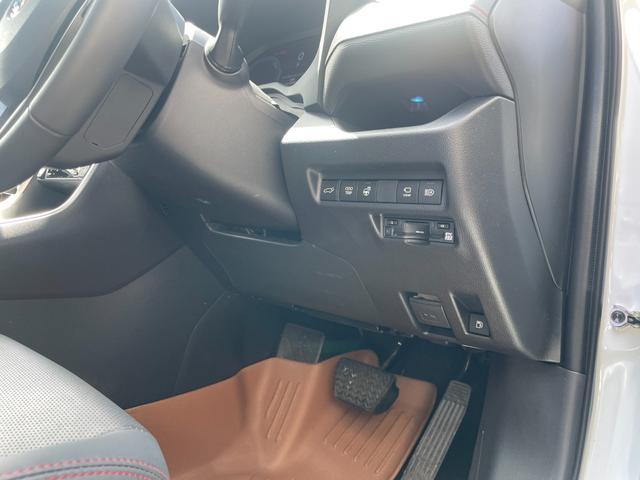 ＲＡＶ４ ＰＨＶ Ｚ　冠水歴車ナビＴＶ全方位モニターＢＴオーディオ対応スマートキーＰスタートフティーセンスプリクラッシュセーフティーレーダークルーズコントロール禁煙車ＥＴＣ２．０サンルーフＰＨＶ車シートエアコンＡＣ１００Ｖ（70枚目）