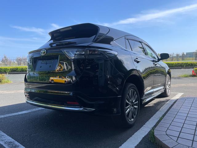 ハリアー プレミアム　冠水歴車ナビバックカメラセーフティーセンス衝突軽減ブレーキ付プリクラッシュセーフティークルーズコントロールスマートキーＰスタートパワーバックドア衝突安全ボディー純正アルミオートマチックハイビーム（8枚目）
