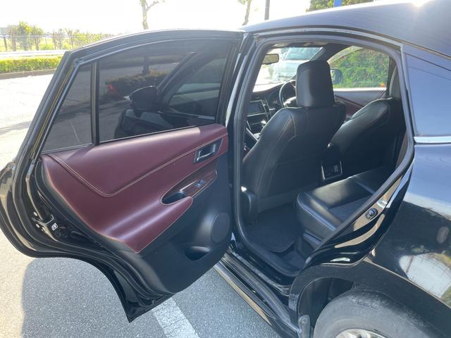 ハリアー プレミアム　冠水歴車ナビバックカメラセーフティーセンス衝突軽減ブレーキ付プリクラッシュセーフティークルーズコントロールスマートキーＰスタートパワーバックドア衝突安全ボディー純正アルミオートマチックハイビーム（47枚目）
