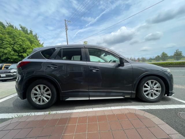 ＣＸ－５ ＸＤ　Ｌパッケージ　冠水歴車ナビＴＶバックカメラＥＴＣ車載器禁煙車サンルーフ付ディーゼルターボスマートキーＰスタートイモビ付衝突安全ボディー前席シートヒーター革シートオートライト衝突軽減ブレーキ純正アルミフォグ付（7枚目）