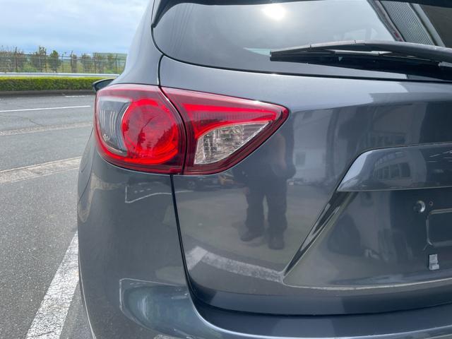 ＣＸ－５ ＸＤ　Ｌパッケージ　冠水歴車ナビＴＶバックカメラＥＴＣ車載器禁煙車サンルーフ付ディーゼルターボスマートキーＰスタートイモビ付衝突安全ボディー前席シートヒーター革シートオートライト衝突軽減ブレーキ純正アルミフォグ付（21枚目）