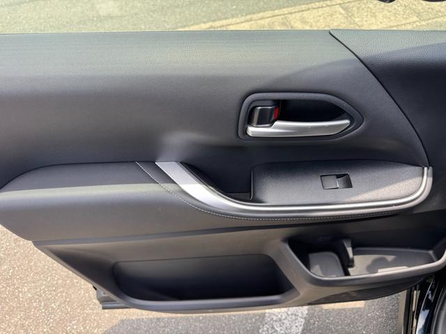 ノア ハイブリッドＳ－Ｚ　冠水歴車ナビＴＶバックカメラＥＴＣ２．０リヤフリップダウンモニター禁煙車ブラインドスポットモニターセーフティーセンスプリクラッシュセーフティースマートキーアダプティブクルコン両側パワスラハイブリッド車（44枚目）