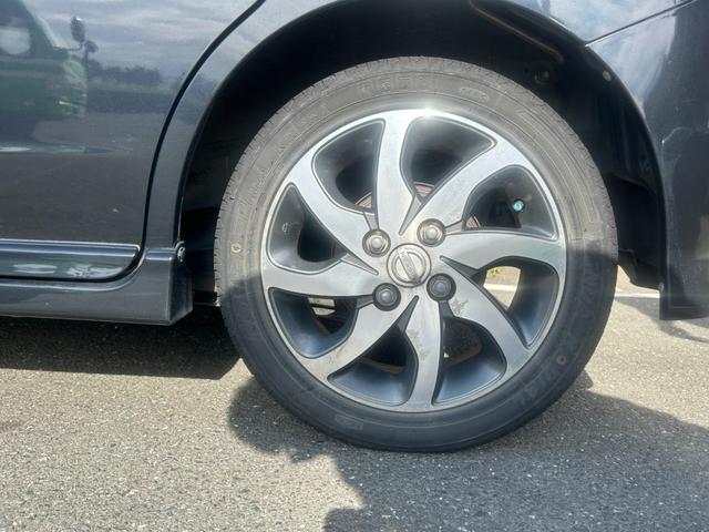 ルークス ハイウェイスター　ナビＴＶバックカメラＥＴＣ車載器左側パワースライドドアスマートキー２本付プッシュスタートイモビライザー禁煙車衝突安全ボディーメンテノート取説パワーアウトレットオートエアコン純正アルミプライバシーガラス（32枚目）