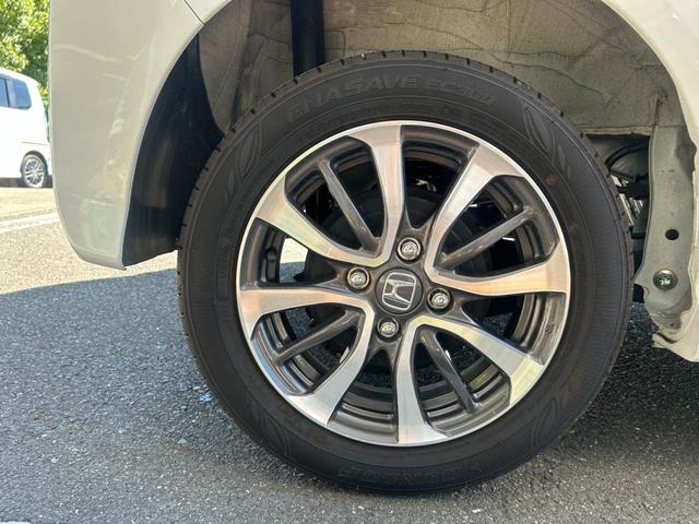 Ｎ－ＢＯＸカスタム ベースグレード　冠水歴車バックカメラステアリングスイッチセンシング衝突軽減ブレーキ踏み間違え防止先行車発信お知らせ機能アダプティブクルーズコントロールオートマチックハイビームオートリトラミラー前席シートヒーター禁煙車（32枚目）