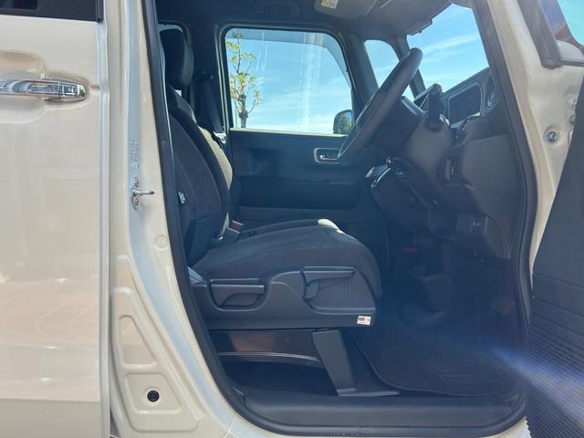 Ｎ－ＢＯＸカスタム ベースグレード　冠水歴車バックカメラステアリングスイッチセンシング衝突軽減ブレーキ踏み間違え防止先行車発信お知らせ機能アダプティブクルーズコントロールオートマチックハイビームオートリトラミラー前席シートヒーター禁煙車（42枚目）