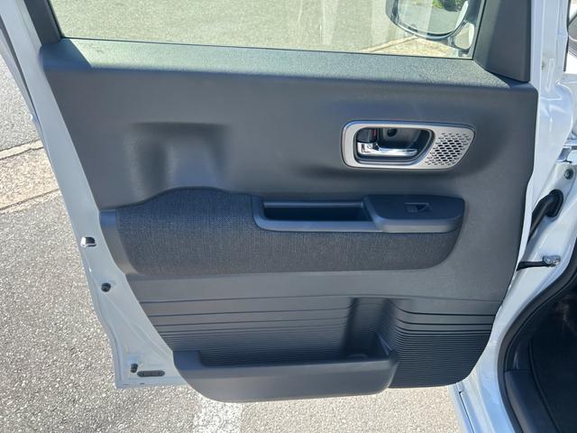 Ｎ－ＢＯＸカスタム ベースグレード　冠水歴車バックカメラステアリングスイッチセンシング衝突軽減ブレーキ踏み間違え防止先行車発信お知らせ機能アダプティブクルーズコントロールオートマチックハイビームオートリトラミラー前席シートヒーター禁煙車（44枚目）