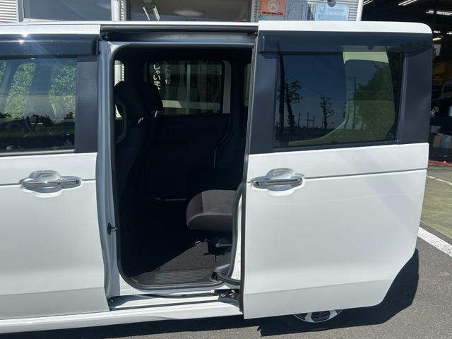 Ｎ－ＢＯＸカスタム ベースグレード　冠水歴車バックカメラステアリングスイッチセンシング衝突軽減ブレーキ踏み間違え防止先行車発信お知らせ機能アダプティブクルーズコントロールオートマチックハイビームオートリトラミラー前席シートヒーター禁煙車（48枚目）