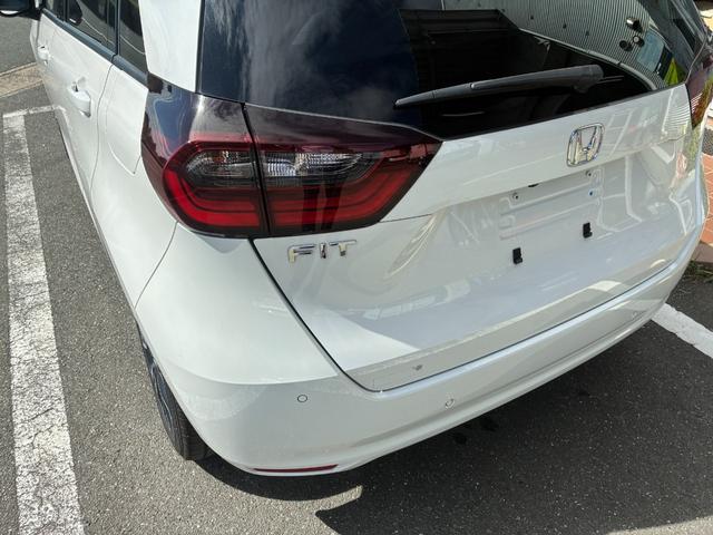 フィット ホーム　冠水歴車ナビＴＶバックカメラＥＴＣ車載器ＢＴオーディオ対応センシング衝突軽減ブレーキ踏み間違防止アダプティブクルーズコントロール禁煙車スマートキードライブレコーダーＬＥＤヘッドオートマチックハイビーム（22枚目）