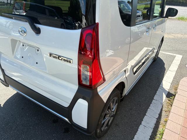 タント ファンクロス　冠水歴車ナビＴＶバックカメラ全方位モニターＢＴオーディオ対応ＥＴＣ車載器禁煙車両側パワスラスマートキーＰスタート前席シートヒータードライブレコーダースマートアシスト衝突軽減ブレーキ踏み間違え防止パール（20枚目）