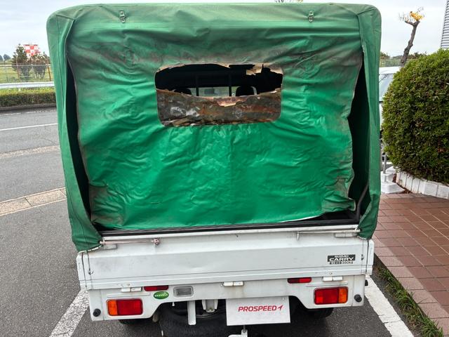キャリイトラック ＫＣ　エアコンパワステ付２ＷＤ５ＭＴ三方開きメンテナンスノート取説付荷台幌車荷台内寸長さ１９７ＣＭ幅１３８ＣＭ床面地上高６８ＣＭヘッドライトレベライザースペアキースペアタイヤ運転席エアバッグ付（12枚目）