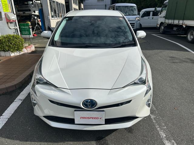 プリウス Ｓセーフティプラス　冠水歴車ナビＴＶバックカメラＥＴＣ車載器セーフティーセンスプリクラッシュセーフティーレーダークルーズコントロールスマートキーＰスタートオートマチックハイビーム禁煙車ドライブレコーダー横滑り防止装置（4枚目）
