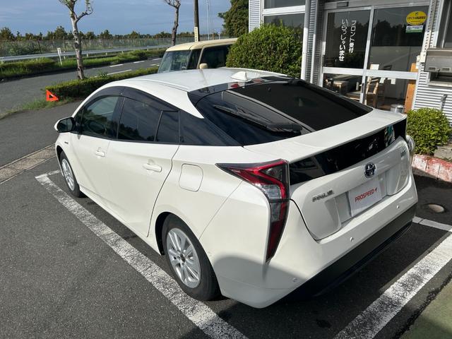 プリウス Ｓセーフティプラス　冠水歴車ナビＴＶバックカメラＥＴＣ車載器セーフティーセンスプリクラッシュセーフティーレーダークルーズコントロールスマートキーＰスタートオートマチックハイビーム禁煙車ドライブレコーダー横滑り防止装置（13枚目）